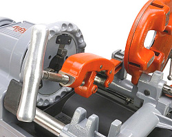 Труборез Ridgid 732 для станка модели 1215 Труборез Ridgid 732 для станка модели 1215