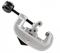 Труборез Ridgid 20 для труб с винтовой подачей Труборез Ridgid 20 для труб с винтовой подачей